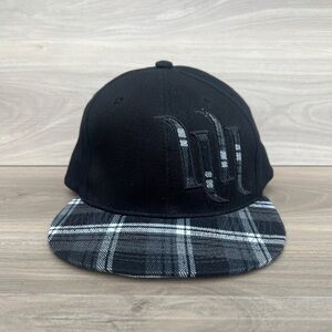 Hart & Huntington Plaid Gothic Letter Logo Cap Hat Fitted Size L/XL